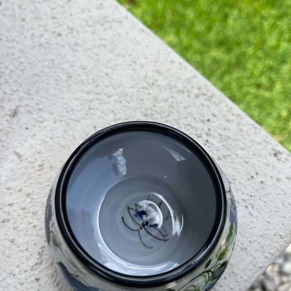 Hand Painted Blue Floral Ceramic Jam Jar with Strawberry Lid – Vintage 1997 - Picture 11 of 15